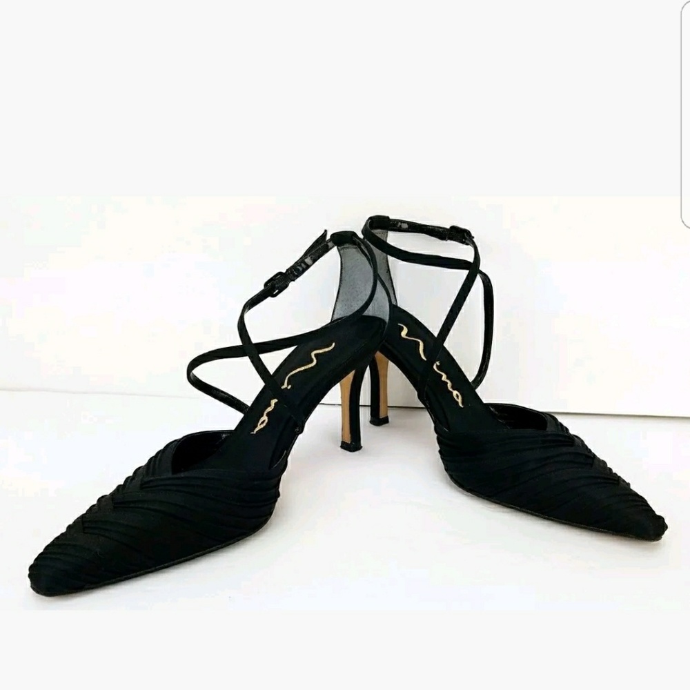 NINA Women's Sienna Black Luster Satin  Heels